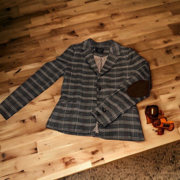 Jackets & Blazers - Vintage Plaided Jacket